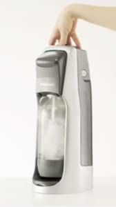 Press sodastream button to fizz